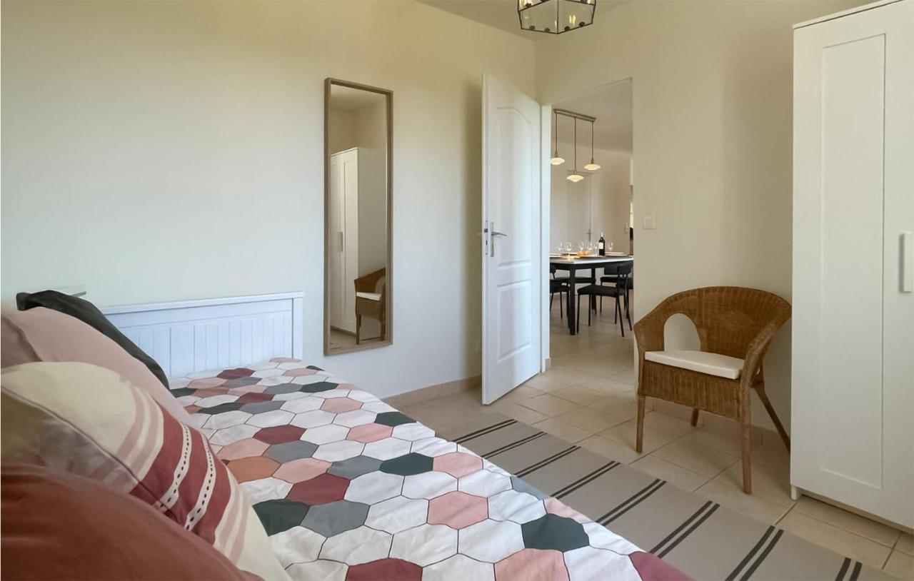 3 Bedroom Lovely Apartment In Mauleon Darmagnac Exterior photo